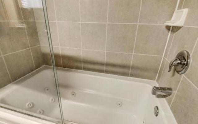 Kudu Apartments & Vacation Rentals