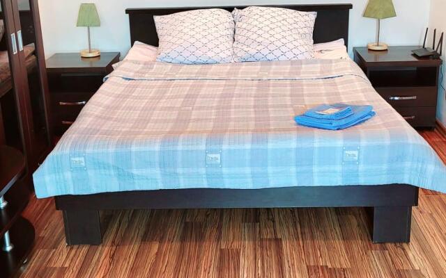 Апартаменты на улице Сибирская 13