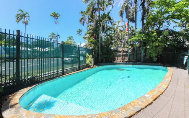 Modern Apartment Close to City Centre 21