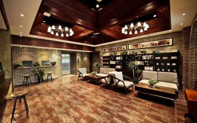 Nostalgia Hotel Beijing National Trade