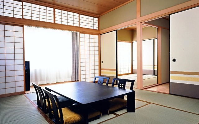 Loisir Hotel Toyohashi