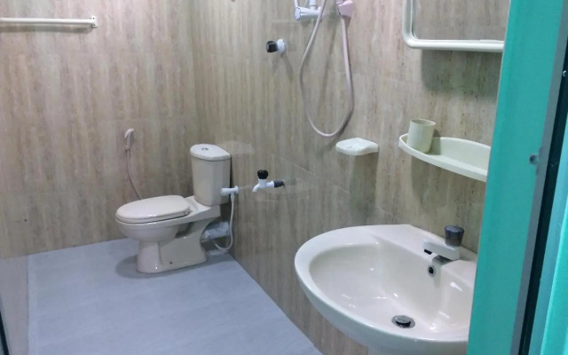 Kalkudah Budget Hotel