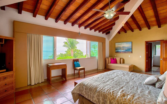 Ventanas al Mar 4 BR by Casago