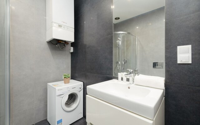 Kraków Apartment Łobzowska by Renters