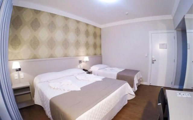 Seville Park Hotel