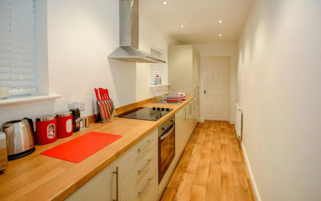Flat 1 Front Street