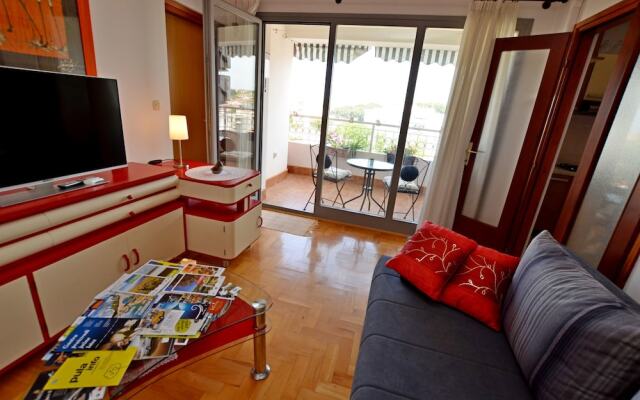 Apartment Vedrana