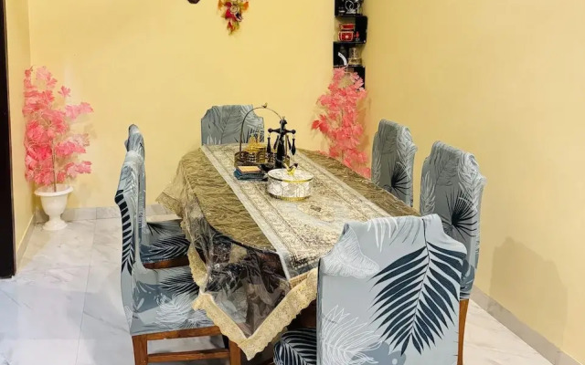 Sandhu Homestay