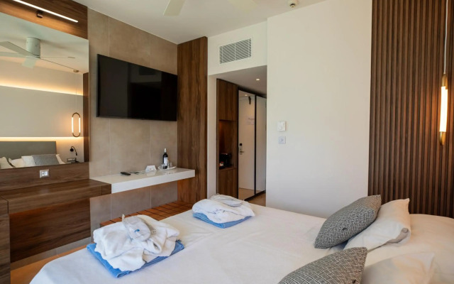 Calypso Beach Hotel