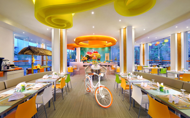 HARRIS Hotel & Residence Sunset Road Bali