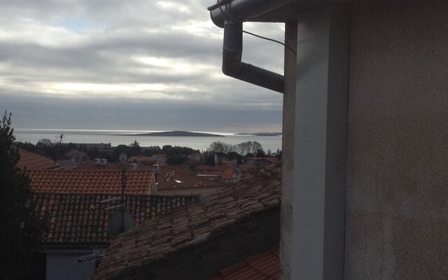 Cozy apartment Nena in Medulin
