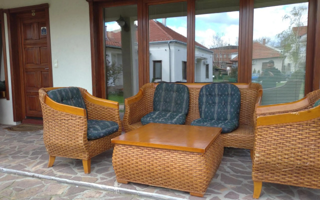 Mladenovic Apartments