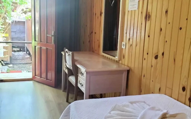 Zakkum Pansiyon