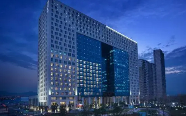 Hengyuan Square Hotel