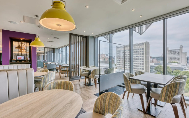 Отель Premier inn Manchester City Centre (ex. Princess Street)