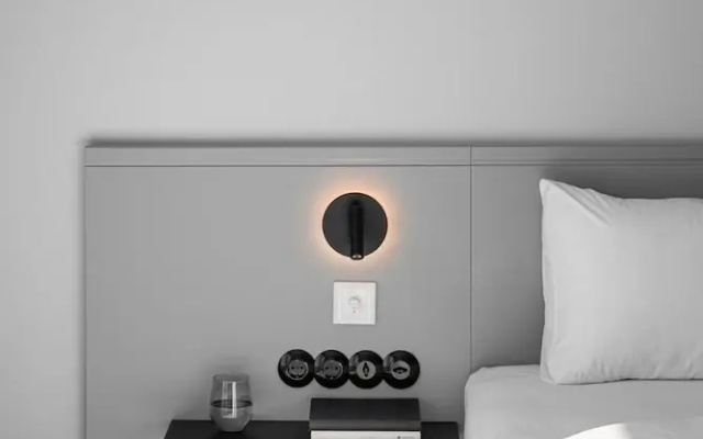 Nero Luxury Suites by Zennova
