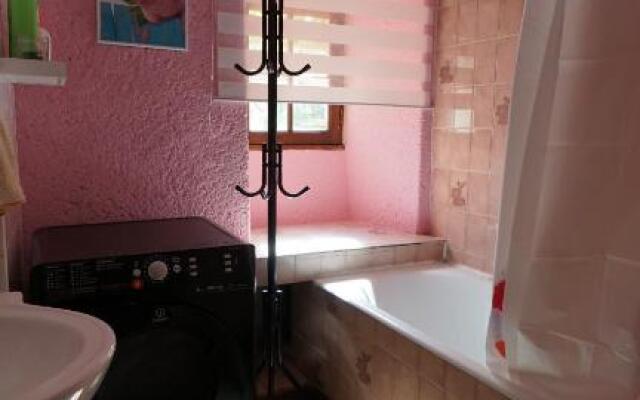 COEUR HISTORIQUE Appartement T3 dans bâtisse XVème