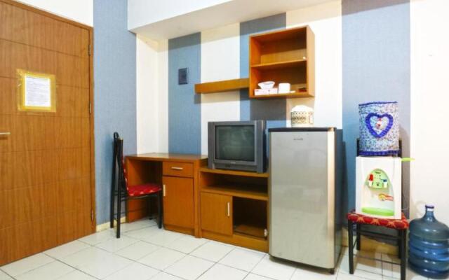 Dewi Depok Apartment by ZUZU