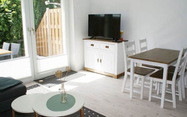 Home Port Modern Retreat