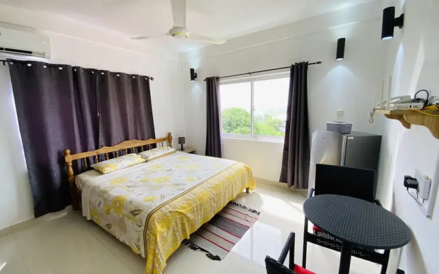 Oceanic View Apartments