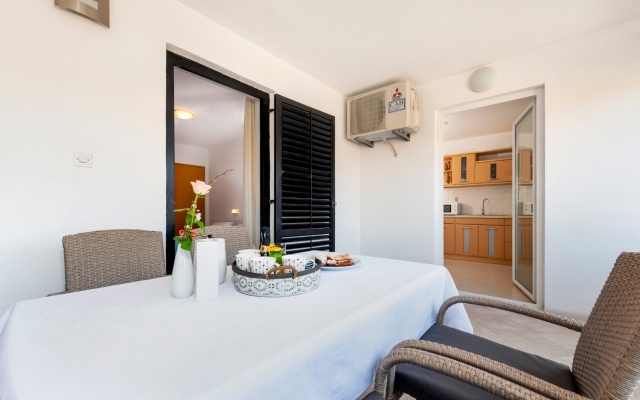 Apartment Marija - 500 m from beach: A1-Prvi kat  Rovinj, Istria