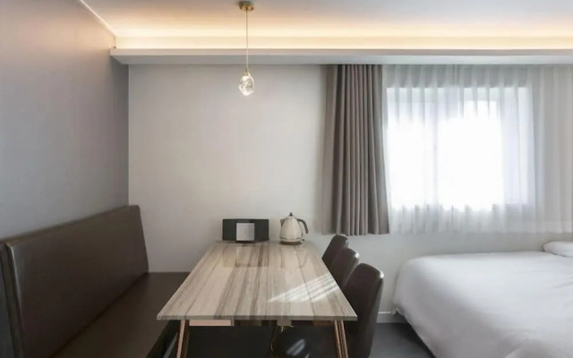 Busan Lounge 26 Hotel