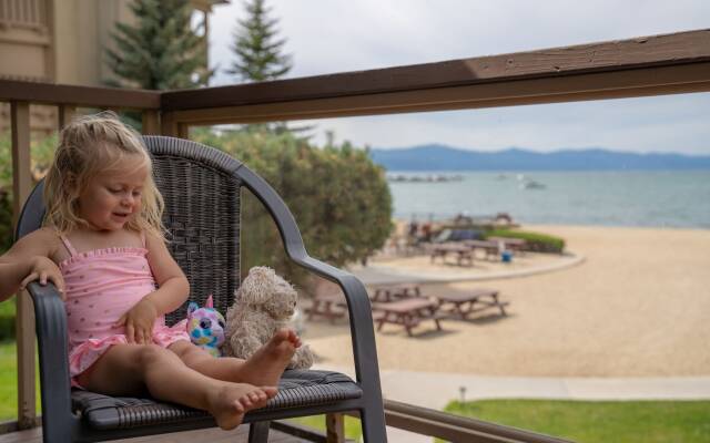 Tahoe Lakeshore Lodge & Spa