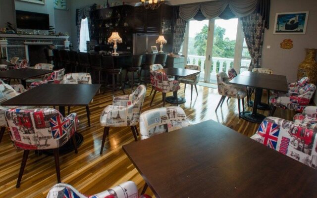 Smurf Inn Homestay