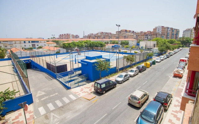 Modish 3 bedroom Apartment in Malaga by La RecepciÃ³n