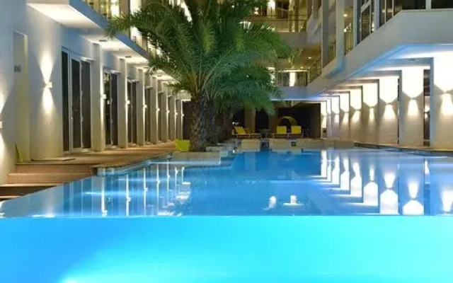 Astoria Current - 4 Nights, Malay, Aklan, Philippines