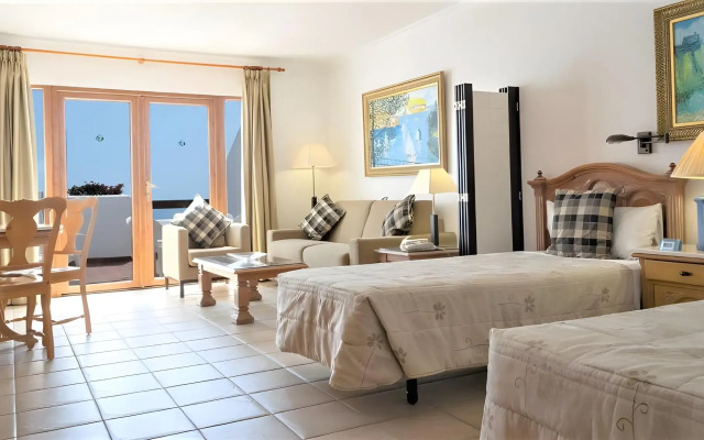 Ona Beverly Hills Suites