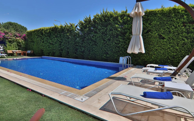 Alacaat  Otel