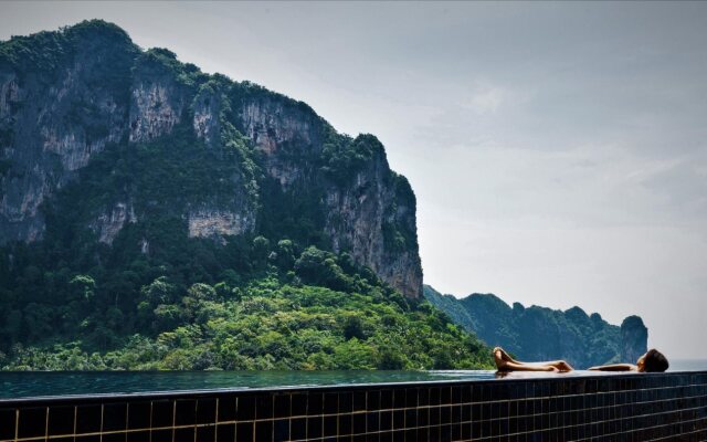 Avani Ao Nang Cliff Krabi Resort