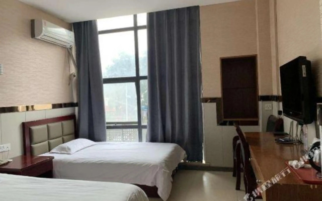 Zhapu Tianfei Business Hote