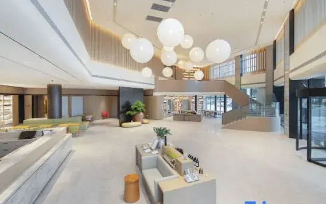 JI Hotel (Beihai Wanda Plaza Yintan Avenue)