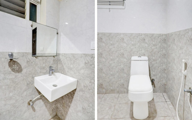 Super OYO Capital O 49955 Hotel Green Tree