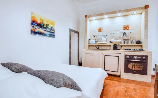 Charming Little Flat in the Heart of Trastevere