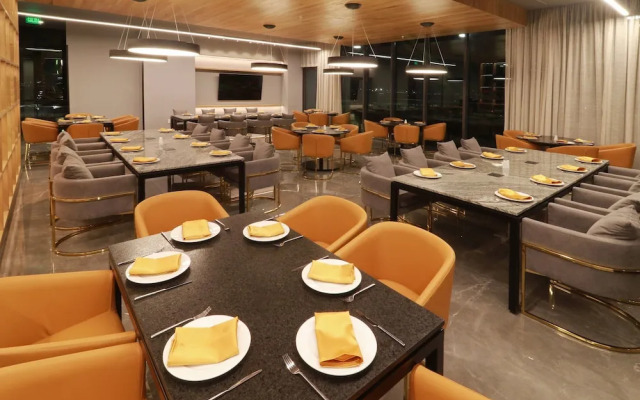 Holiday Inn Hotel & Suites Mexico Felipe Angeles Airport