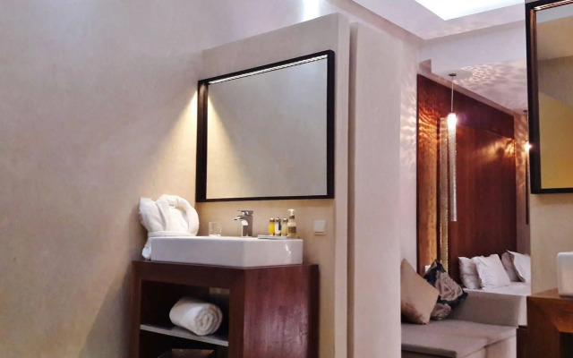 Riad Houma