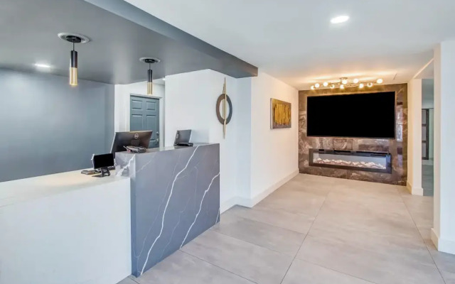 Quality Inn & Suites Columbia Harbison