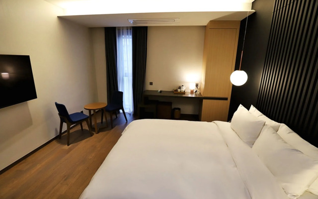 Gangneung Grey Hotel