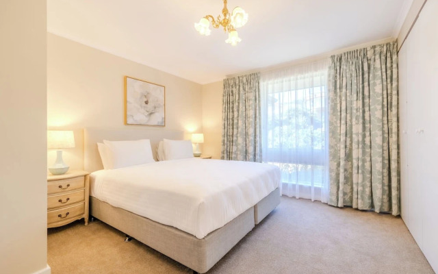 Seaview Heights by the BnB Collection