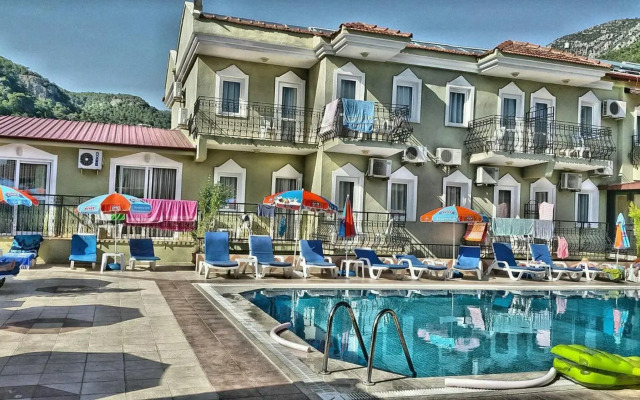 Taner Otel