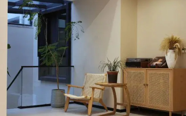 Lanfan Tingshan B&B