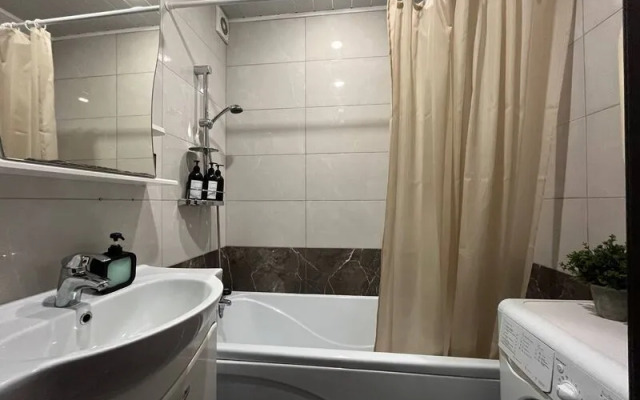 Апартаменты Крас Квартирка на ул. 78-й Добровольческой Бригады, д. 19