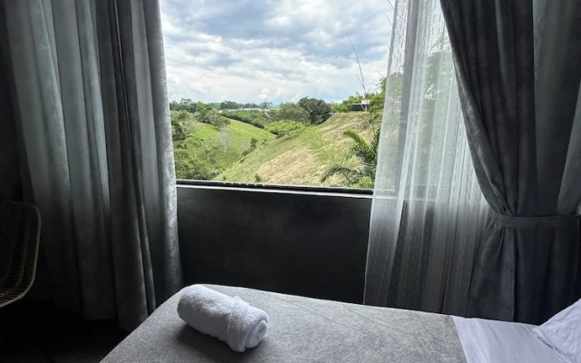 Eco Hotel La Colina Mirador Con Aire Acondicionado