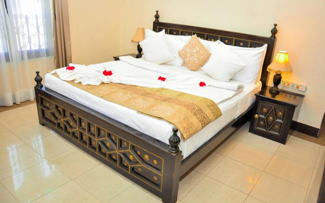 Golden Tulip Stonetown Boutique