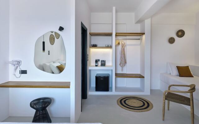 Paros Five Senses