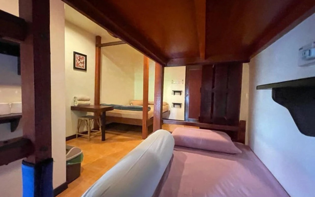 OYO 90368 Jono's Place Guesthouse