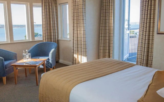 Harbour Heights Hotel